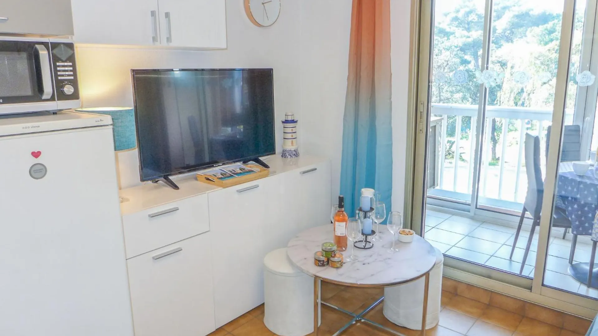 Apartment Studio Le Victoria-8 By Interhome Saint Aygulf France